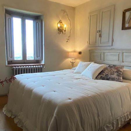 Residenza Buggiano Antica B&B - Charme Apartment In Tuscany Борго а Буджано Екстериор снимка