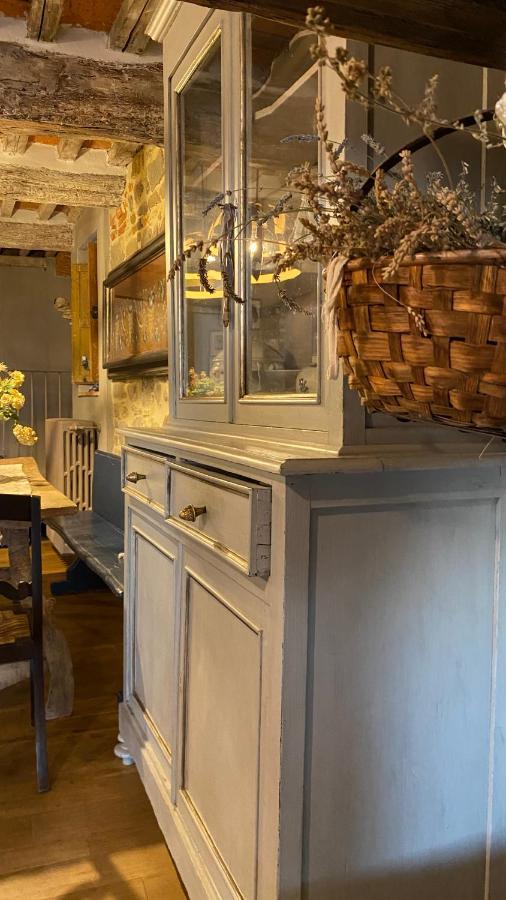 Residenza Buggiano Antica B&B - Charme Apartment In Tuscany Борго а Буджано Екстериор снимка